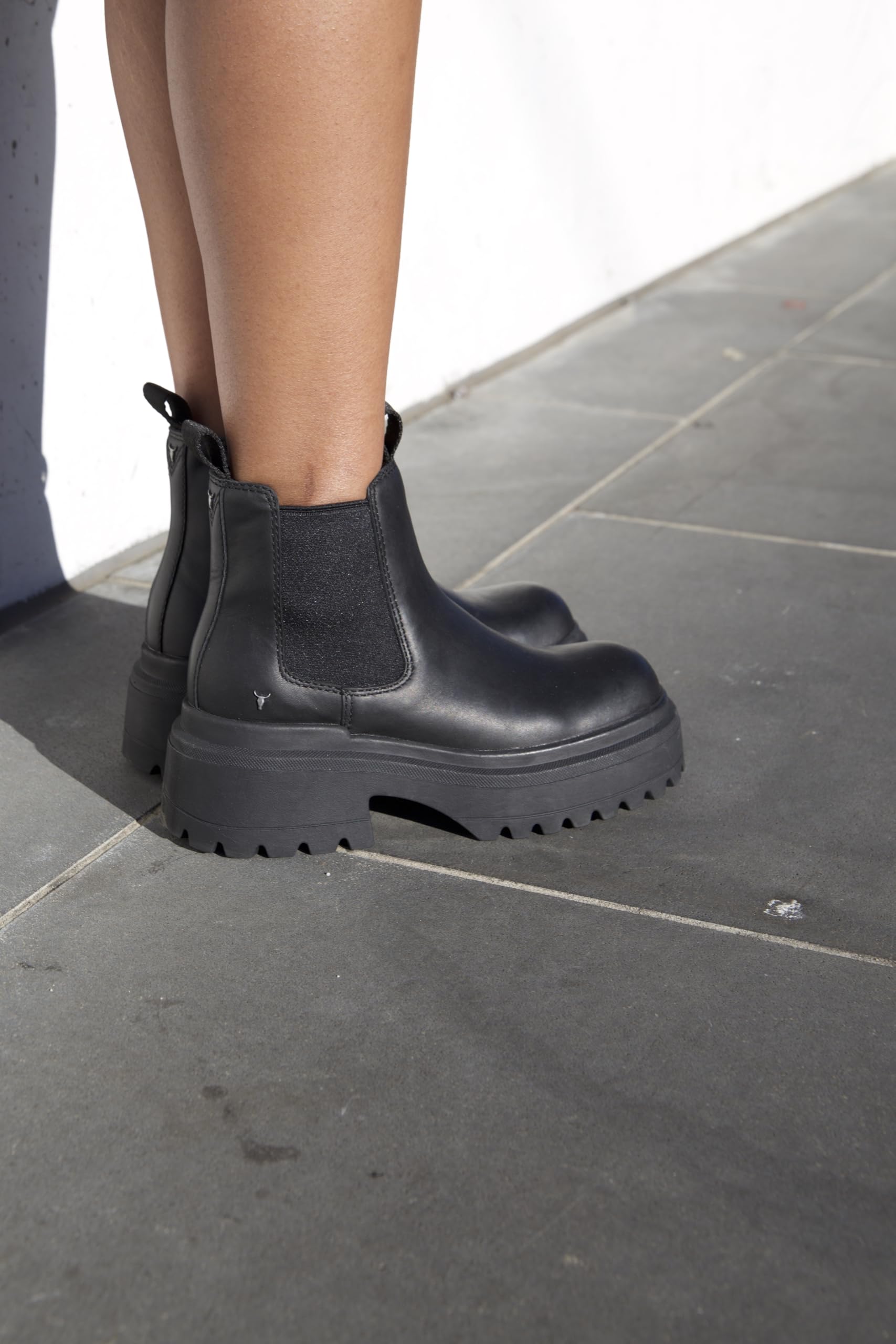 Windsor Smith Donna Nero Chunky Pelle Piattaforma Chelsea Boots - Dopamina