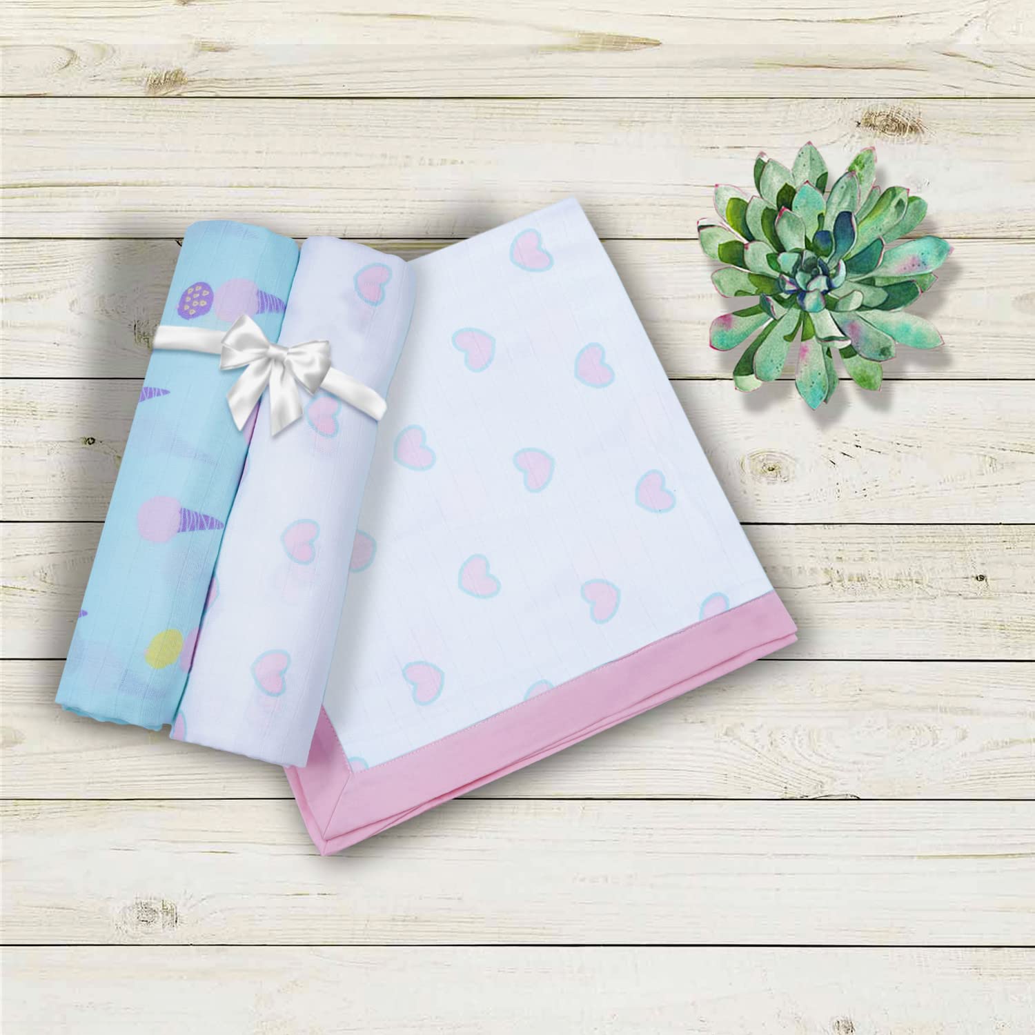 My Milestones 100% Cotton Muslin Baby Blanket - 4 Layered (43x43 inches) - Hearts Print 2