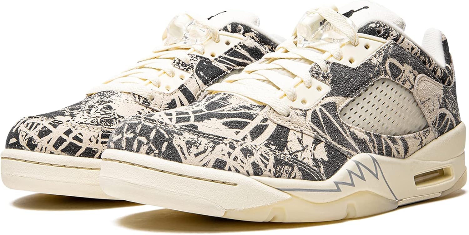 Air Jordan 5 Retro Low Trainers in Coconut Milk Black White 100 by Nike