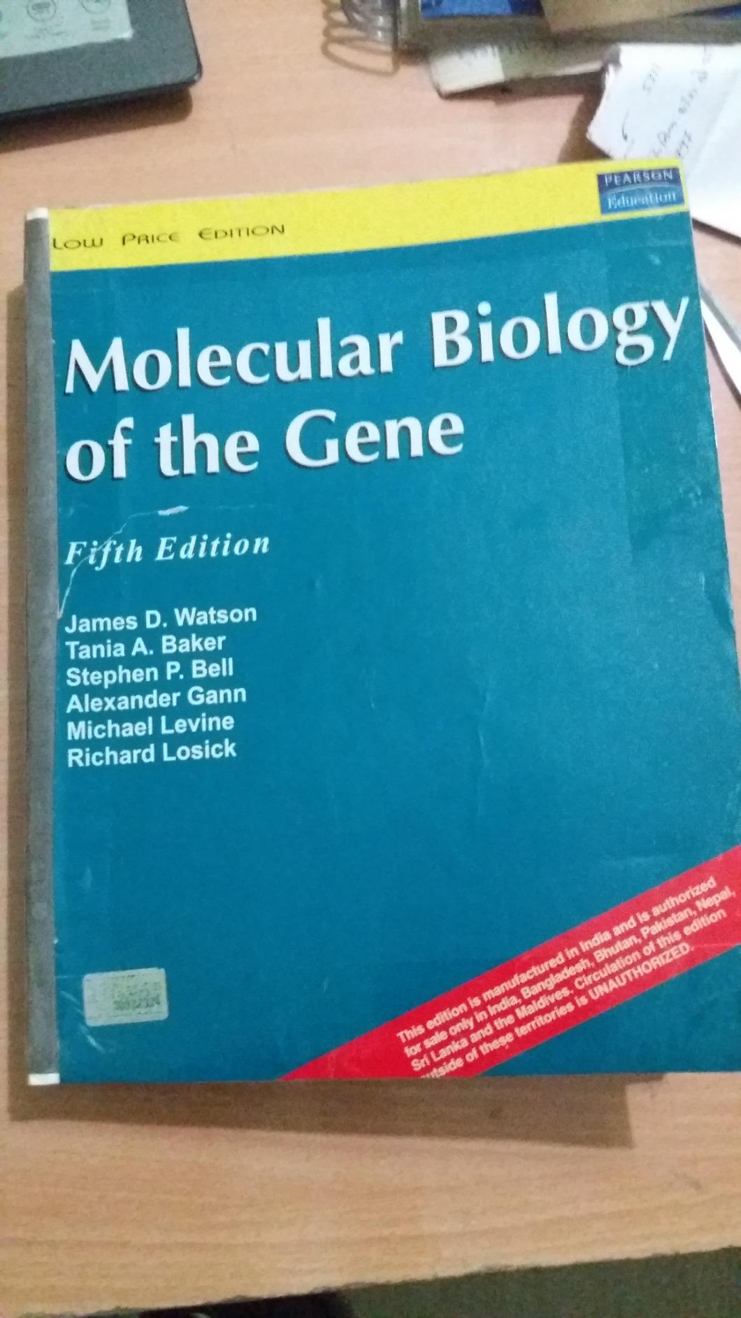 Molecular Biology of the Gene : Amazon.in: Books