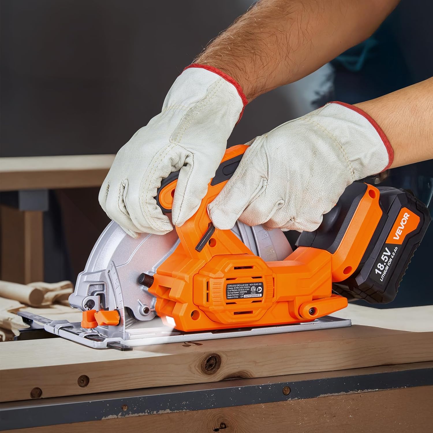 VEVOR 20V Cordless Circular Saw, 7-1/4" Brushless Circular Saw for Makita 18V Battery, 5000 RPM, 0-45 Degree Bevel Capability, LED Light, Kit with Battery and Charger Included, for Wood Cutting