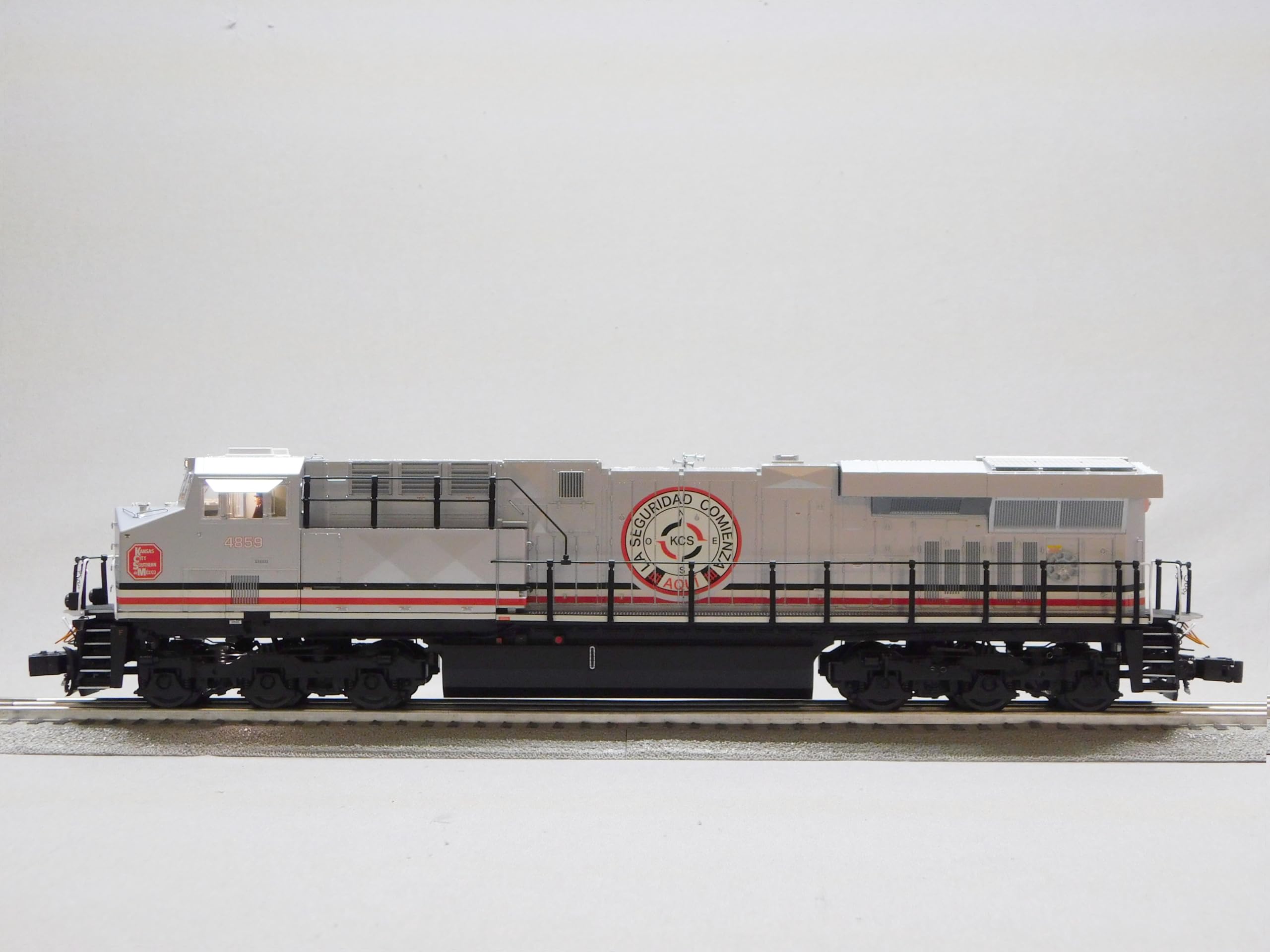 Lionel Kansas City SOUTERN Legacy ES44AC Diesel #4859 O Gauge 2333471