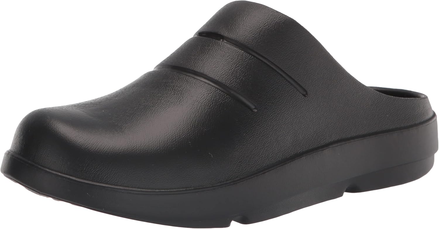 Deer Stags Men's Clog Sandal, Black, 6