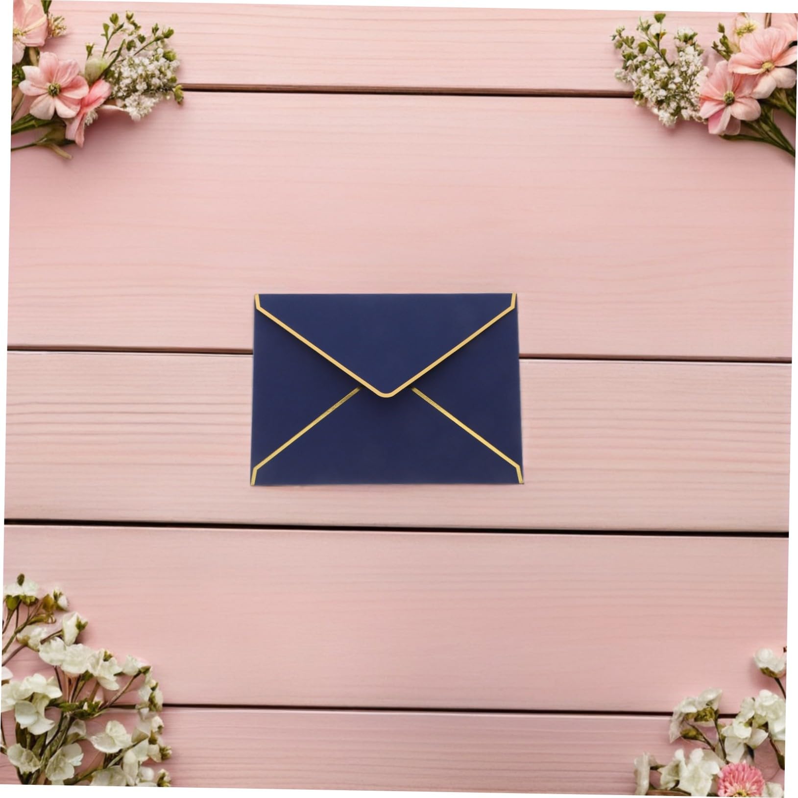Buste V-flap 50 Pezzi in Carta con Bordo Oro per Inviti