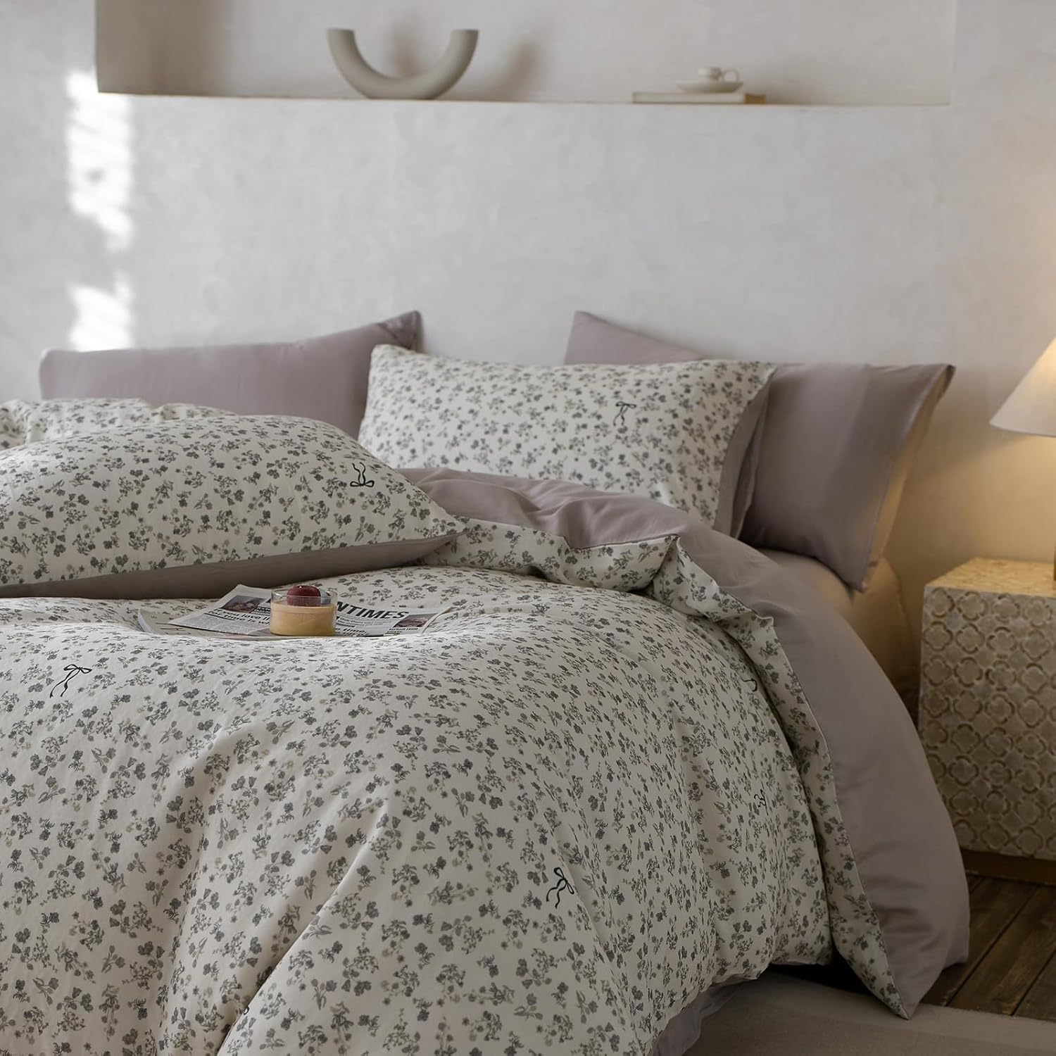 Floral Queen Size Duvet Cover Chic Lyocell Cotton Blend Queen Comforter Cover Luxury Boho Double-Layer Yarn Soft Duvet Cover Set with Zipper Summer Cooling Bedding Set Cute Duvet Protector