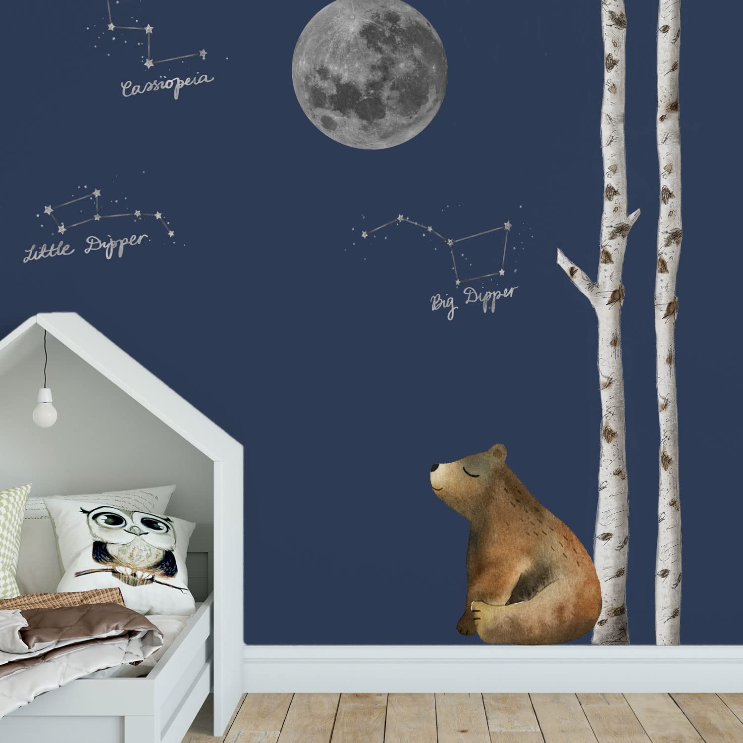 Woodland Night Sky zestaw naklejek ściennych (niedźwiedź po lewej stronie) | leśne naklejki ścienne | idealne do dekoracji sypialni dziecięcej lub pokoju dziecięcego z motywem leśnym