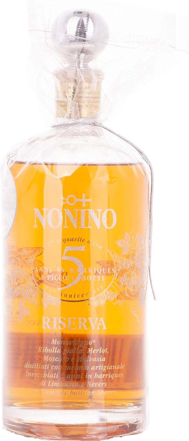 Amazon Co Jp ノニーノ ウーエ アクアヴィーテ 5年熟成 ブランデー 700ml 食品 飲料 お酒