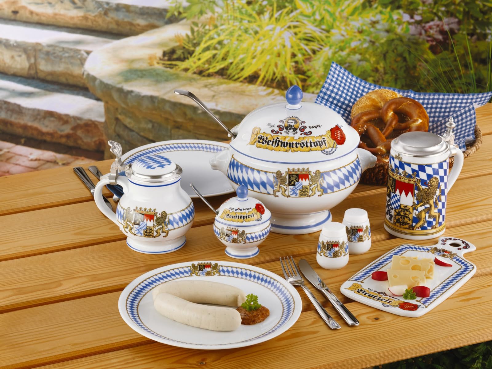 Seltmann Weiden 001.455069 Compact Terrine Löwenkopf mit Deckel 3,00 l Bayern