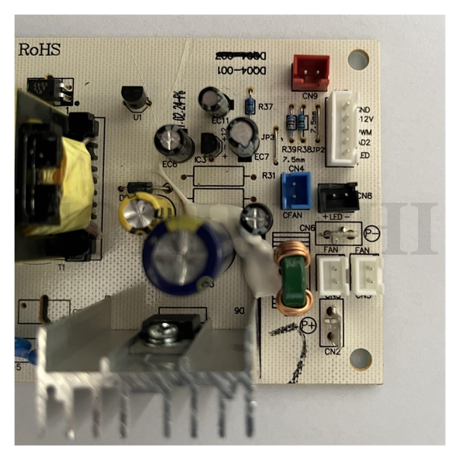 Carte De Circuit Imprimé For Cave À Vin DQ04-001-D DQ04-001-J Carte D'alimentation DQ04-01-220V-RDKWS-30T Remplacer La Carte De Commande Du Réfrigérateur À Vin.(DQ04-001-D)