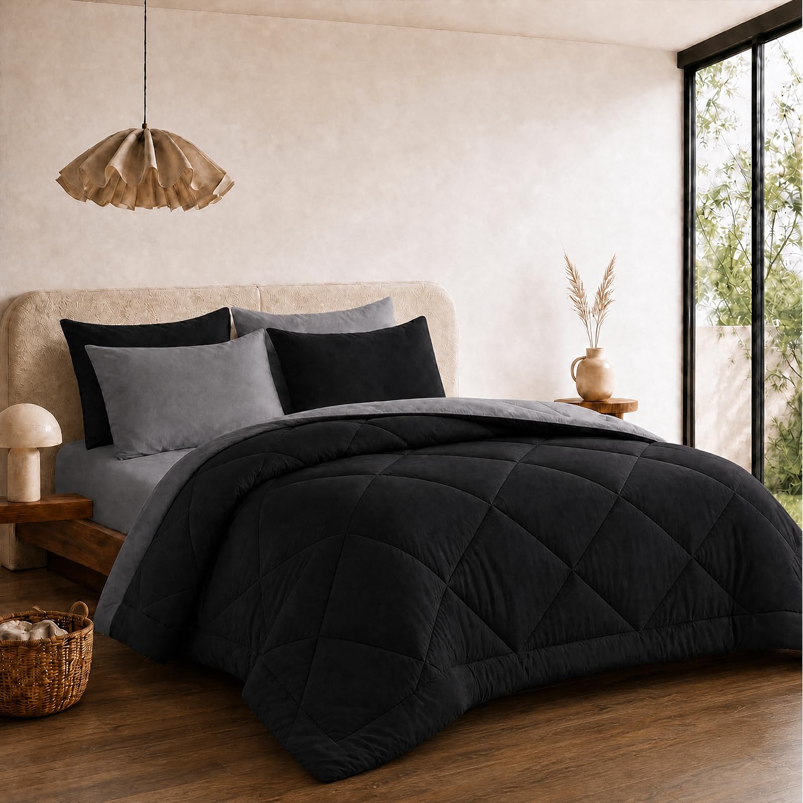 VelvetMis Coverless Duvet Double 10.5 Tog - 200x 200cm, Black And Dark Grey Quilt, Reversible Comforter with 2 Pillowcases โ image 1