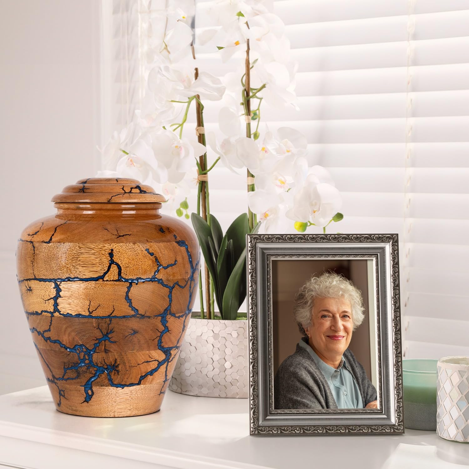 Urna Per Ceneri A Forma Di Cuore In Legno Di Faggio - 10cm, Per Adulti | Commemorativa E Elegante - Foto 2