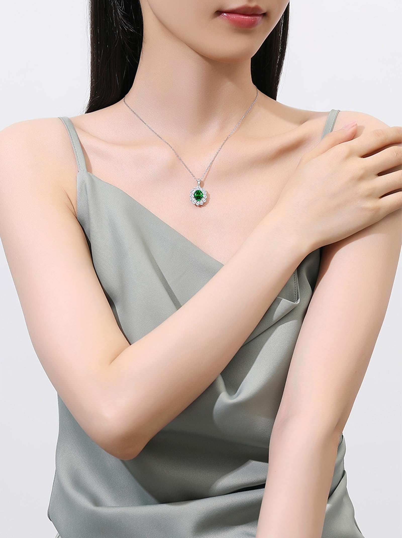 Collar con piedras preciosas de oro de 9/14/18 quilates para mujer, collar con colgante de flor con moissanita esmeralda ovalada creada de 3 quilates, oro real