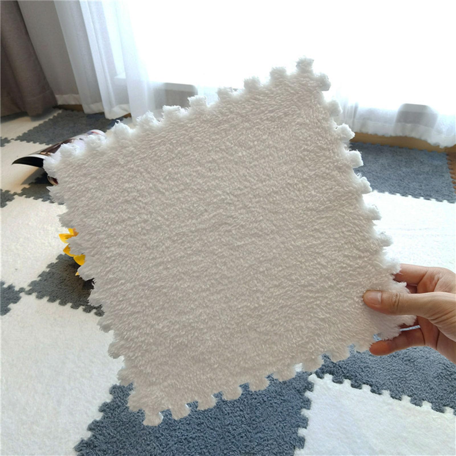 4 Szt. Miękkie Puszyste Płytki Dywanowe, Blokująca Mata Do Zabawy, Pluszowe Puzzle Piankowa Mata Podłogowa Do Salonu, Sypialni, 12x12 Cali(Size:0.23 Inch,Color:Khaki)