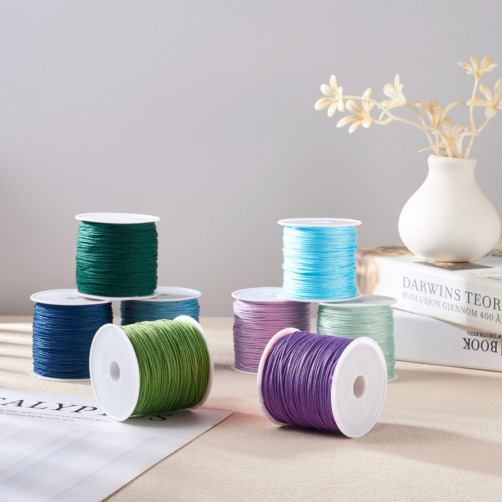 PandaHall - 8 rotoli di filo di nylon per nodi cinesi, corda per macramè, 0,8 mm, corda intrecciata rotonda per perline, braccialetti, creazione di gioielli, 45 m per rotolo