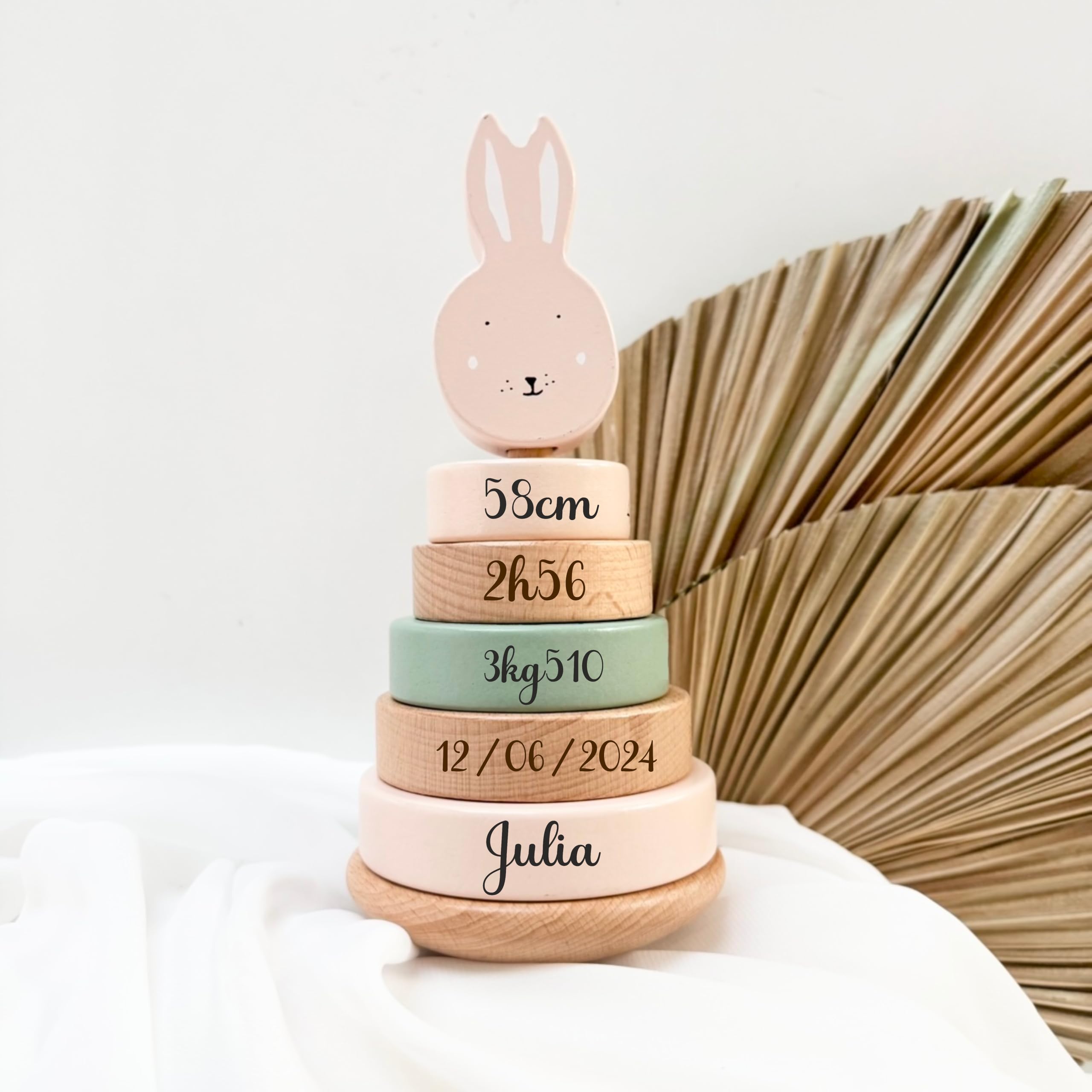 Tour de naissance personnalisé - cadeau de naissance trixie, jouet bébé naissance, tour d'anneaux à empiler, décoration chambre naissance, cadeau bébé prénom (Lapin)