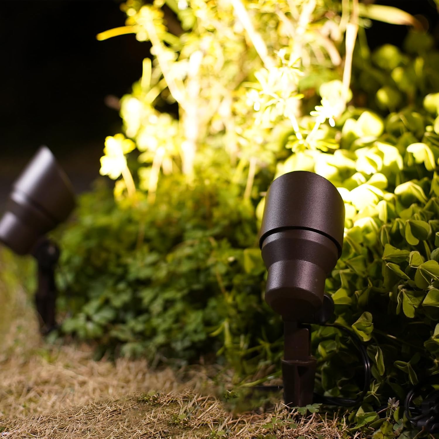 Low Voltage Spotlights 2PK 3W MR11 LED Floodlights 12V AC Outdoor Spot Lights Landscape Lighting Kit 200 Lumens 3000K Warm White with Spike Stake Connector for Garden, Yard