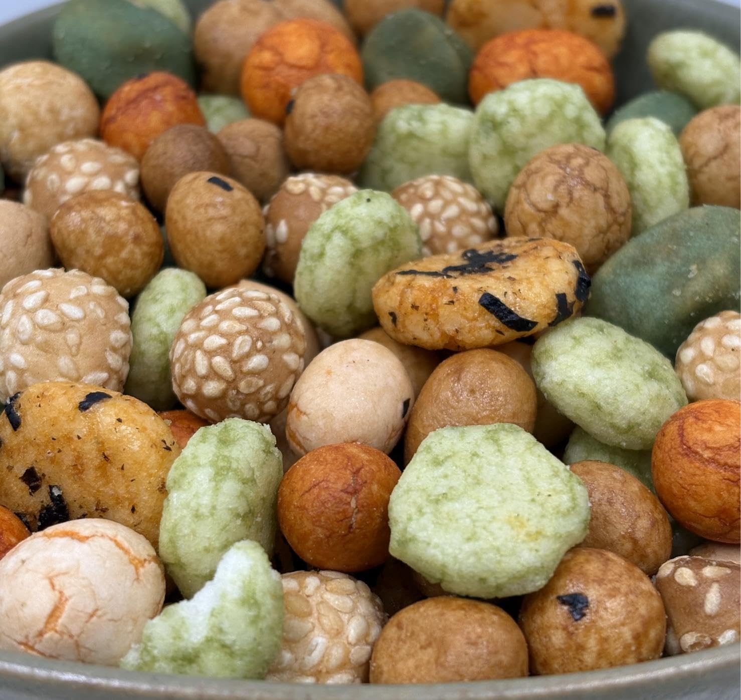 NULTHY 1kg - Aperitivo Wasabi Mix, Galletas de Arroz y Cacahuetes, Snack Crujiente Picante
