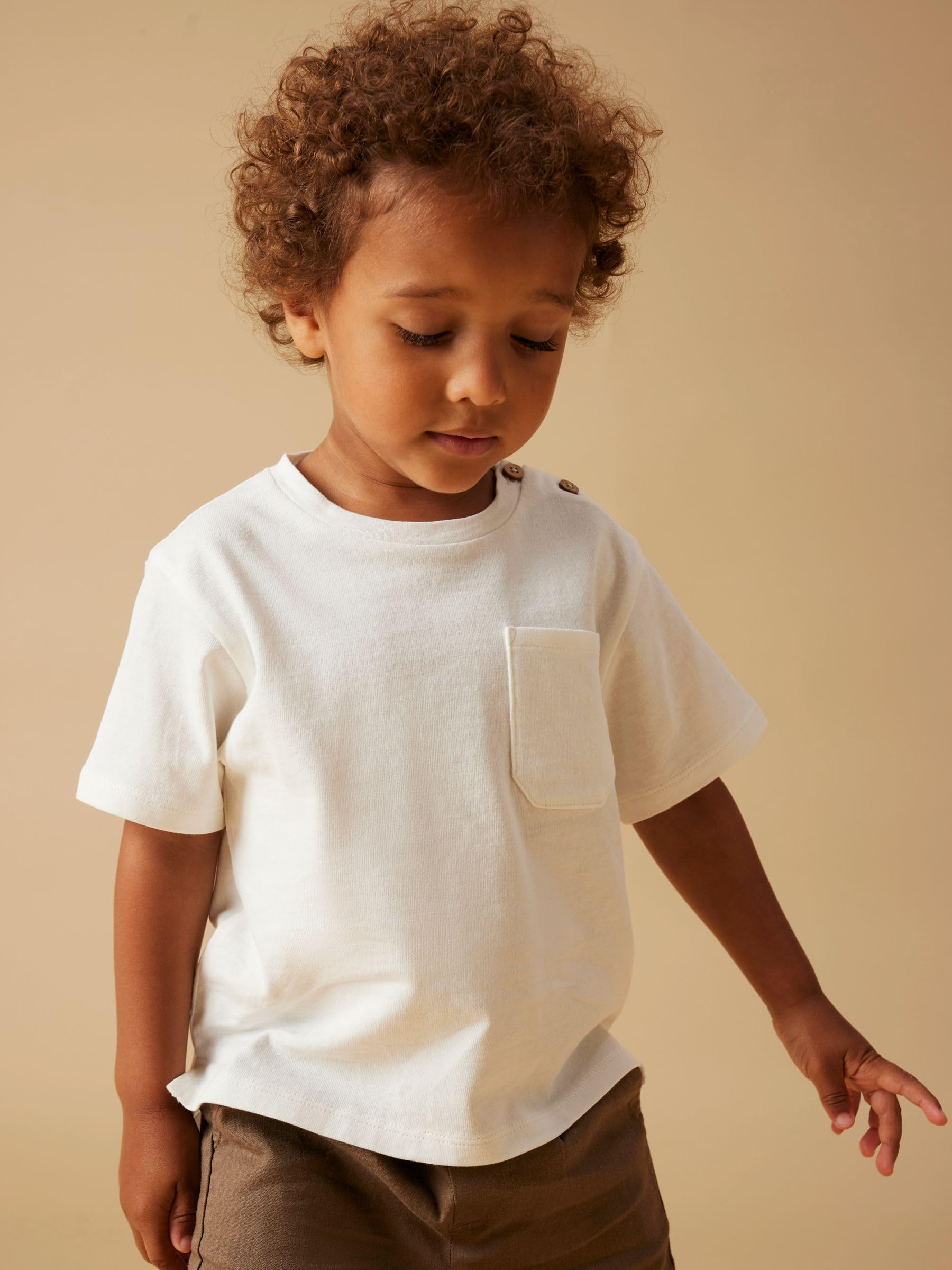 NAME IT Chłopięcy Nmmdolan Ss Loose Top Lil, Coconut Milk, 122-128