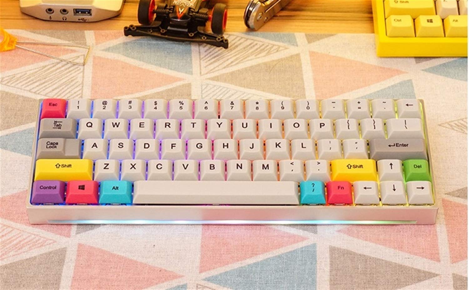 【ほぼ未使用】キーボード ケース 金属 ブラック 黒 Amazon | ポセイドン PSD60カスタムメカニカルキーボード