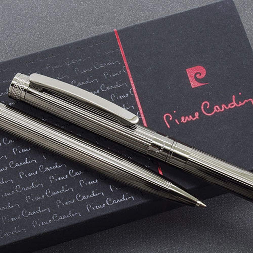 regalo grabado Set Bolígrafo Portaminas Pierre Personalizado Texto Estuche | Set de bolígrafo y portaminas Pierre de metal con estuche. Personalizable mediante grabado láser de una línea de texto.