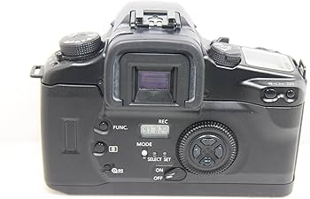 フィルムカメラ Canon EOS7 Canon EOS7は、20年前のカメラとは思えないフィルムモダン。｜記憶カメラ