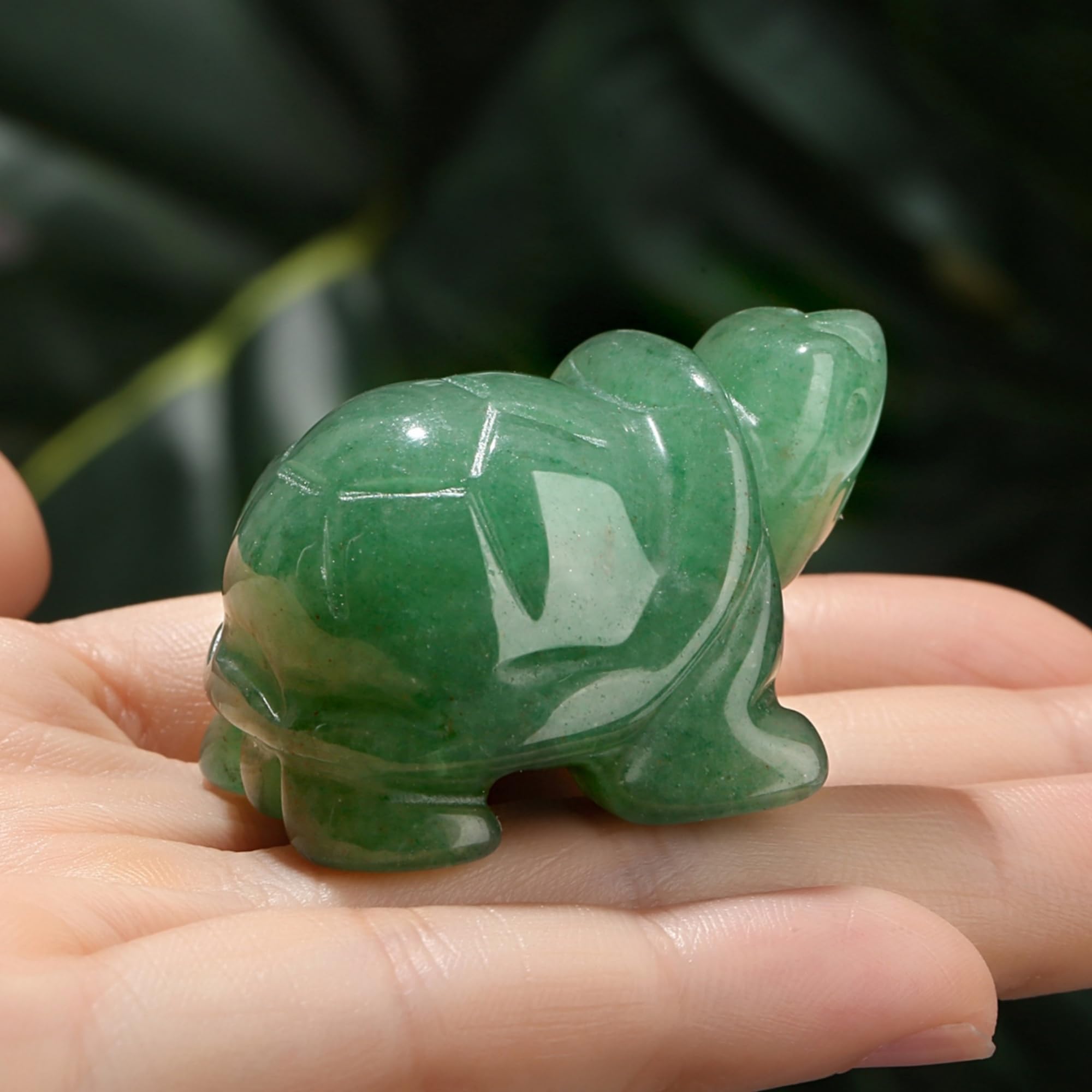 MAIBAOTA Green Aventurine Crystal Turtle Figurines Travel Turtles Statue Crystals Gifts for Women Ornaments for Bedroom Office Desk Decor