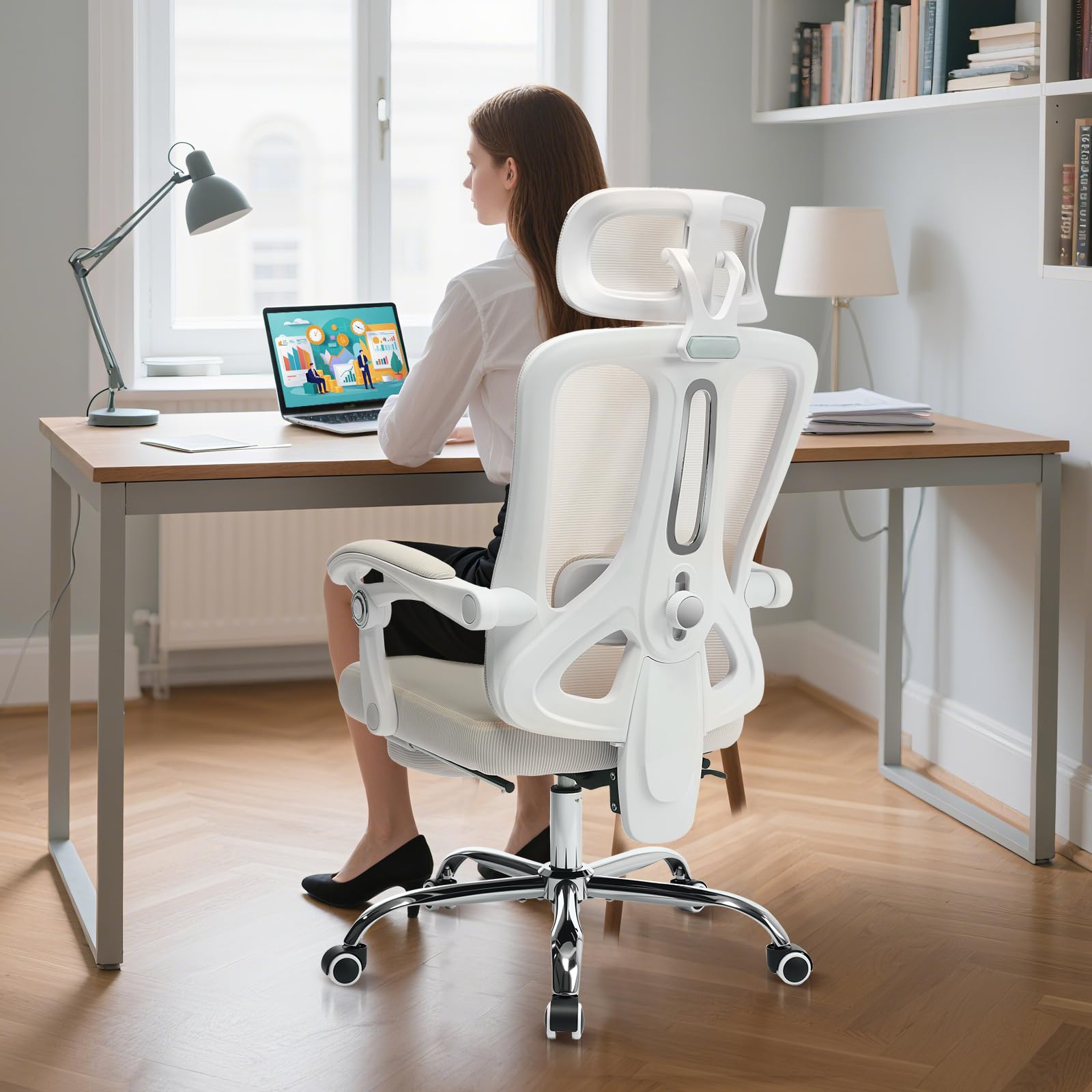 Chaise De Bureau Ergonomique, Chaise en Maille Haute Respirante avec Appui-Tête, Support Lombaire Réglable à 90°-135°, Repose-Pieds Rétractable Et Pivotant à 360° pour La Maison Et Bureau
