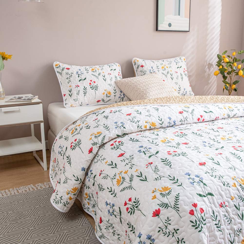 King Size Flower Quilt Set Printed Garden Floral Bedspread 3 Pieces Red Yellow Flowers Bedding Set Colorful Flowers Leaves Botanical Bedspread Set 1 Quilt and 2 Pillowcases (King, White)