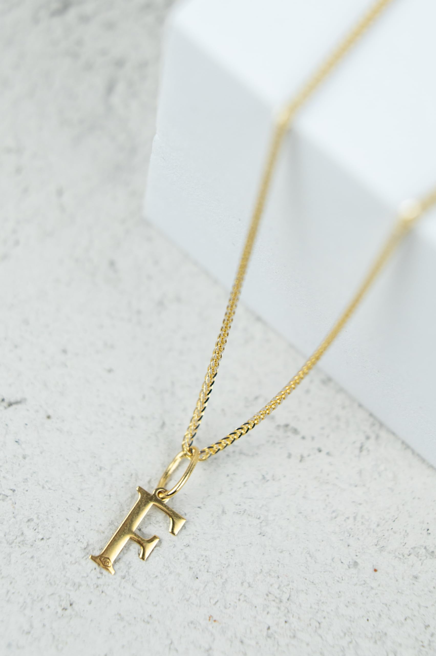 Rodium - Goldene Anhänger, Buchstabe, 14 Karat Gold/ 585er Feingehalt, Charms für Halskette oder Ketten Armband, Ideales Geschenke für Damen, Kettenanhänger für Goldschmuck