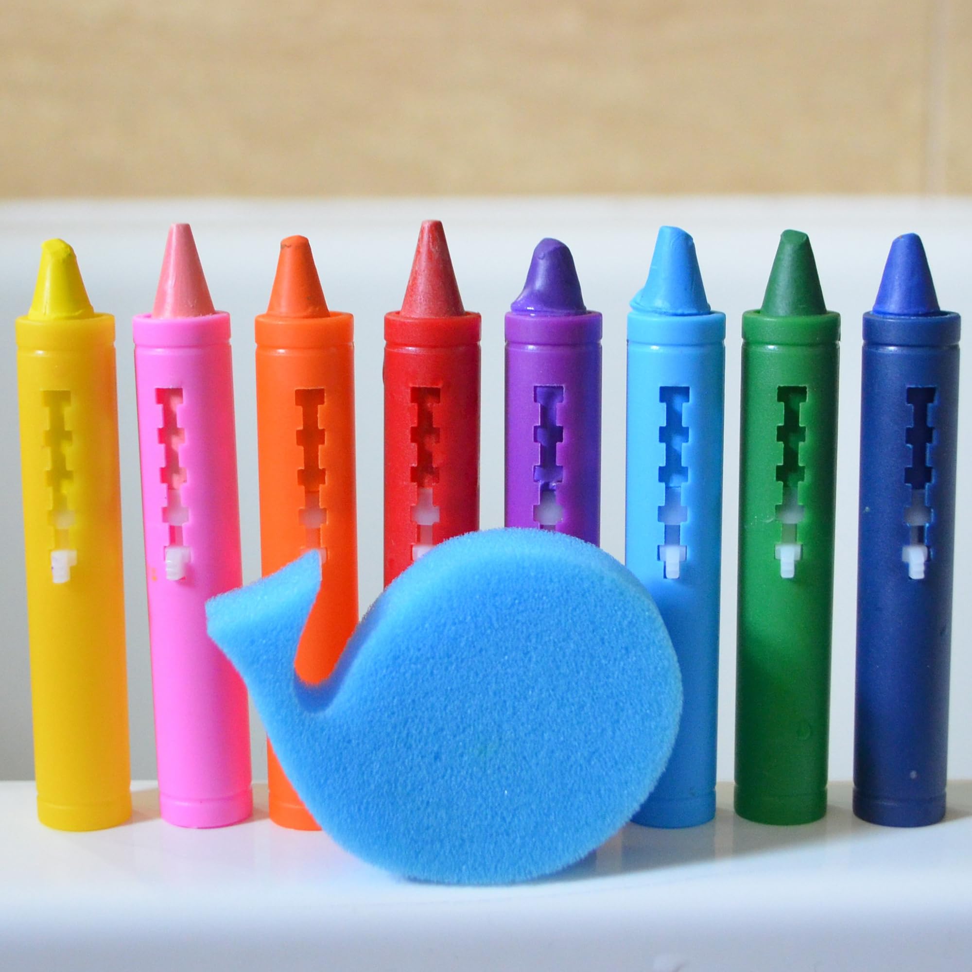 Amazon.com: Buddy & Barney: Bath Time Crayons - 8 Washable Crayons & Cute  Whale Cleaning Sponge, Safe, Non-Toxic, Creative Tub & Water Toy, Toddlers  & Kids Age 3+ : Toys & Games