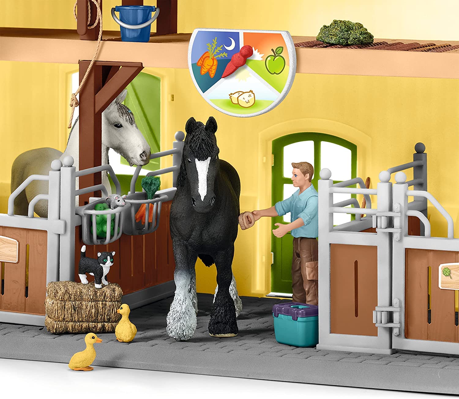 Schleich 42485 Pferdestall, für Kinder ab 3+ Jahren, Farm World - Spielset