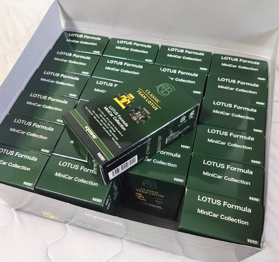 Amazon.co.jp: 京商 ロータス フォーミュラ 1BOX 1/64 LOTUS F1