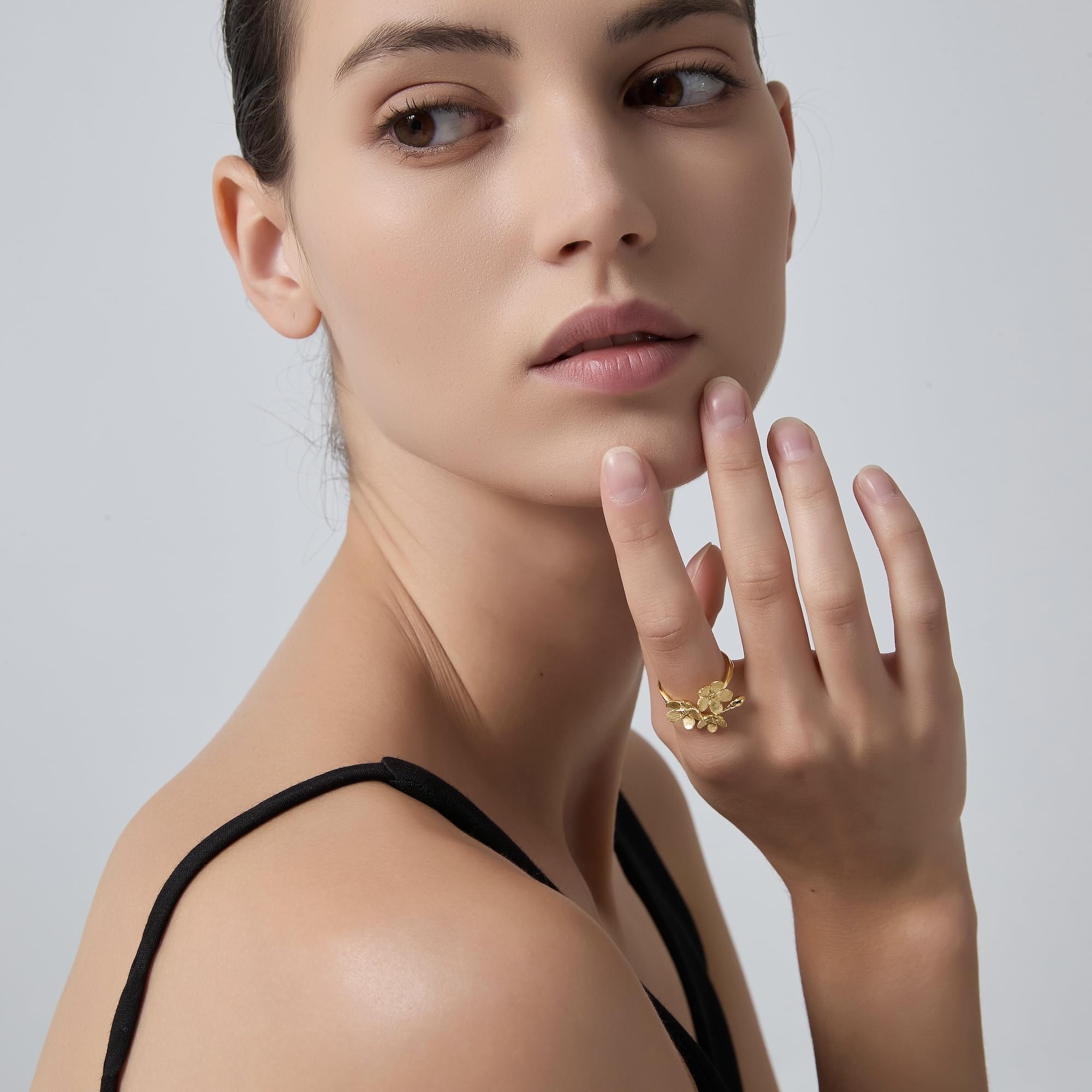 PERIMADE Anillo ajustable de flor de cerezo para mujer, chapado en oro de 18 quilates, plata de ley 925, anillo apilable de flor de Sakura, regalo de joyería ajustable