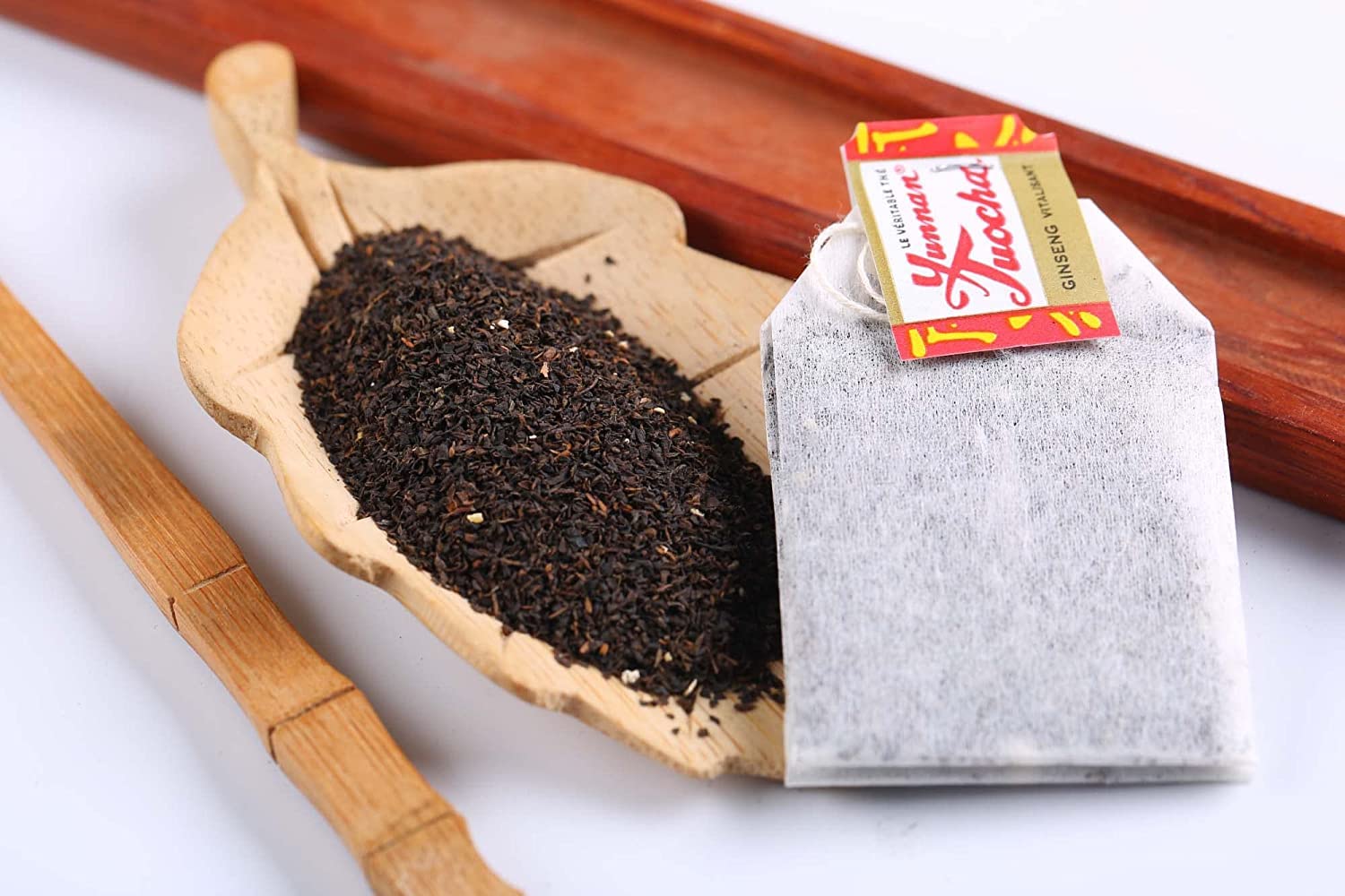 Yunnan Tuocha Zouji- Tè Nero Rivitalizzante al Ginseng Tuocha- 240 Filtri (Confezione da 12 x 20) - 480g - Autentico Tè Cinese d'Origine