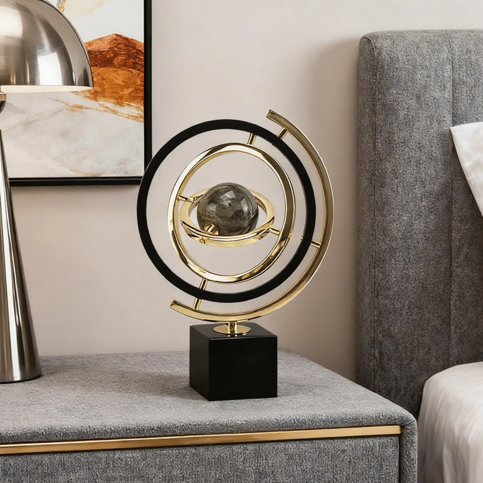 Decorazione Sculture Moderne in Metallo, Sculture di Arte Astratta a Globo Girevole con Supporto Rettangolare, Statua per Scrivania, Libreria e Soggiorno, Nero e Oro
