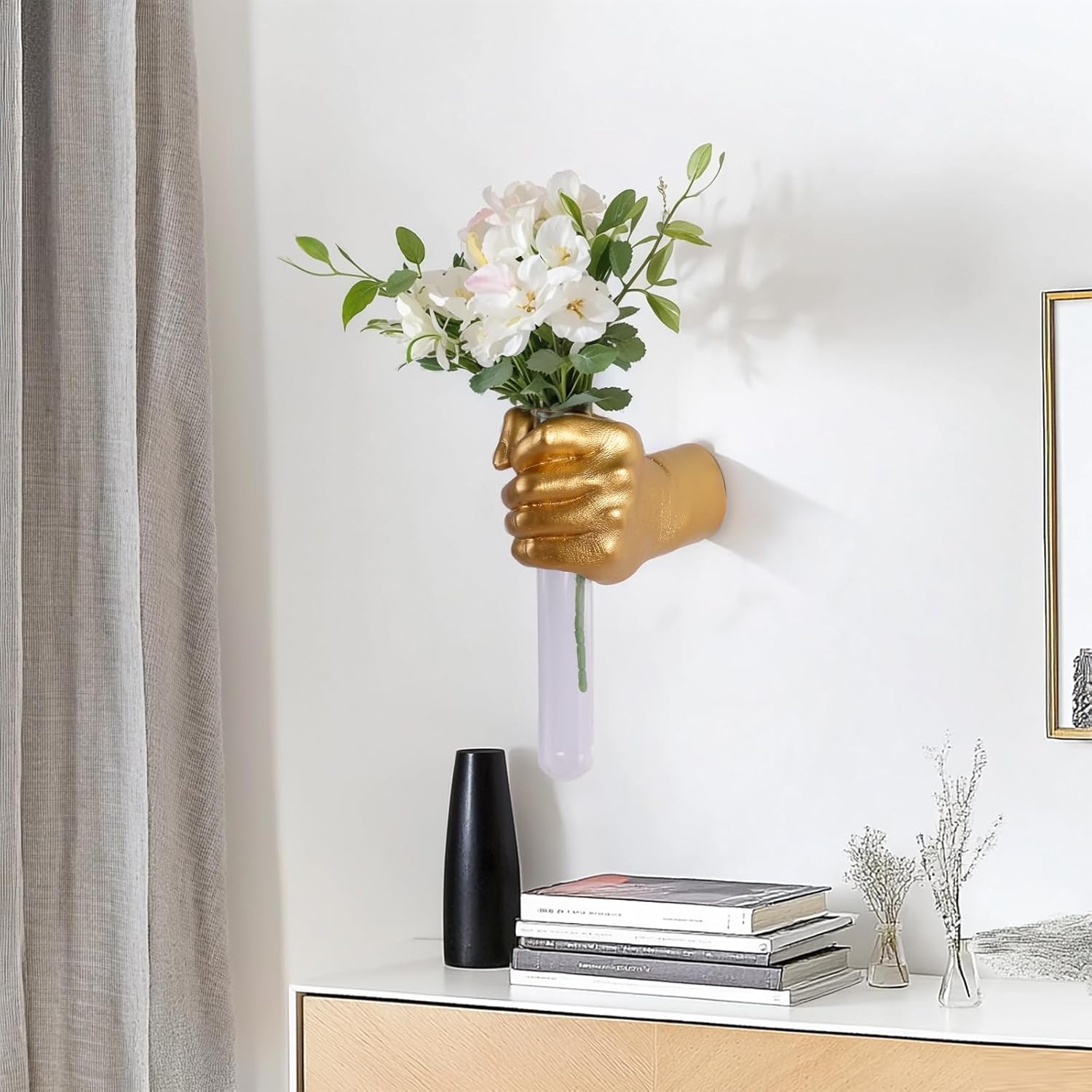 Hand Wall Vase, Gold Hand Sculpture for Kinetic Art,Unique Wall Spooky Hand Decor, Hanging Vase for Unique Decoration in Living Rooms, Entrance and Room,Palmistry vase Statue (Gold)