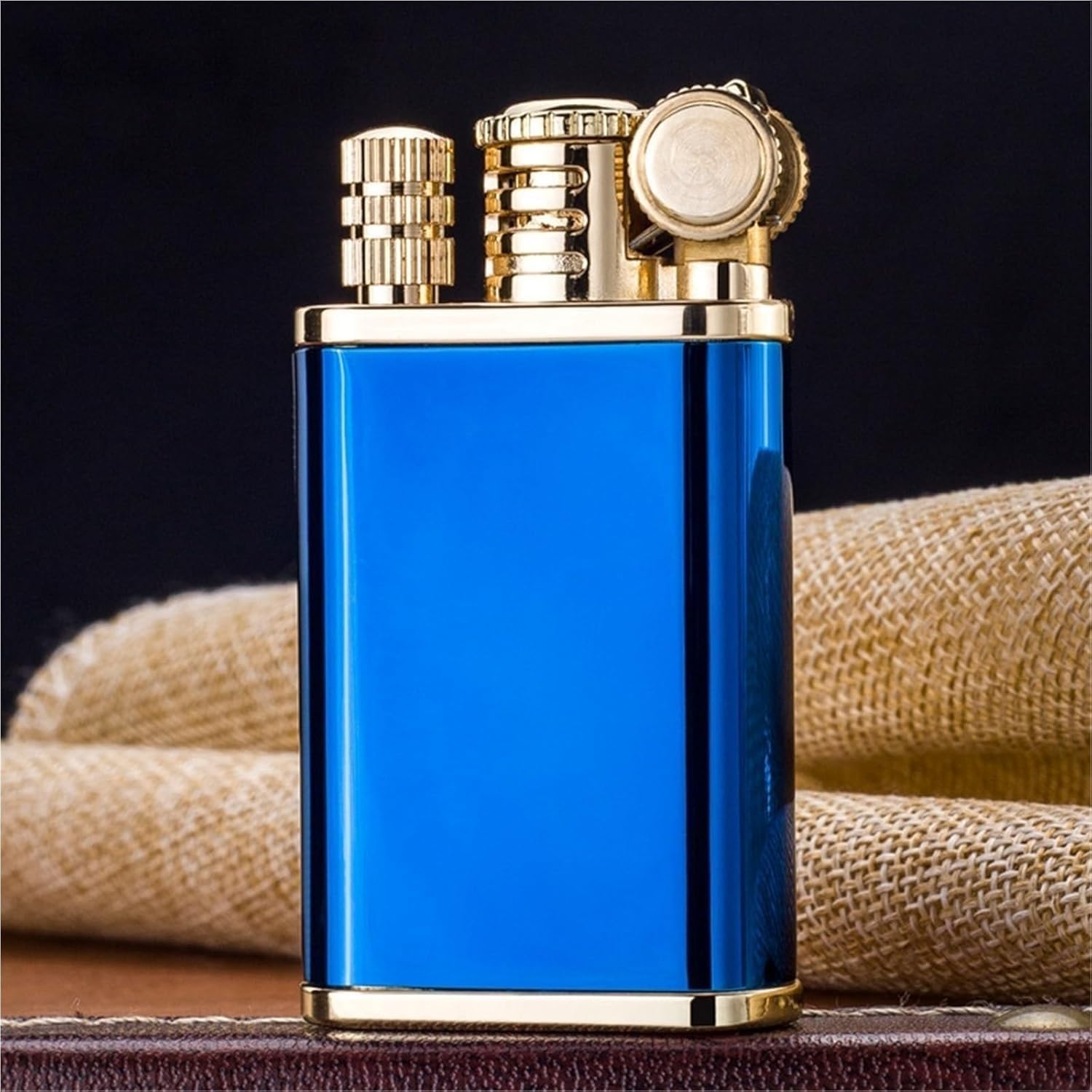 Retro Kerosene Match Lighter, Grinding Wheel Ignition + Match Ignition, Suitable for Outdoor Camping, Mountaineering, Men's Collection Gift(Gold)