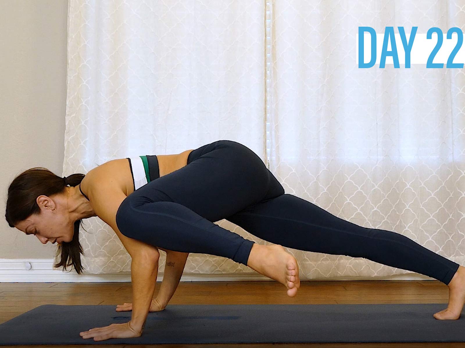 Watch 30 Days of Yoga for Beginners Calm Mind & Body Eliz Fitness