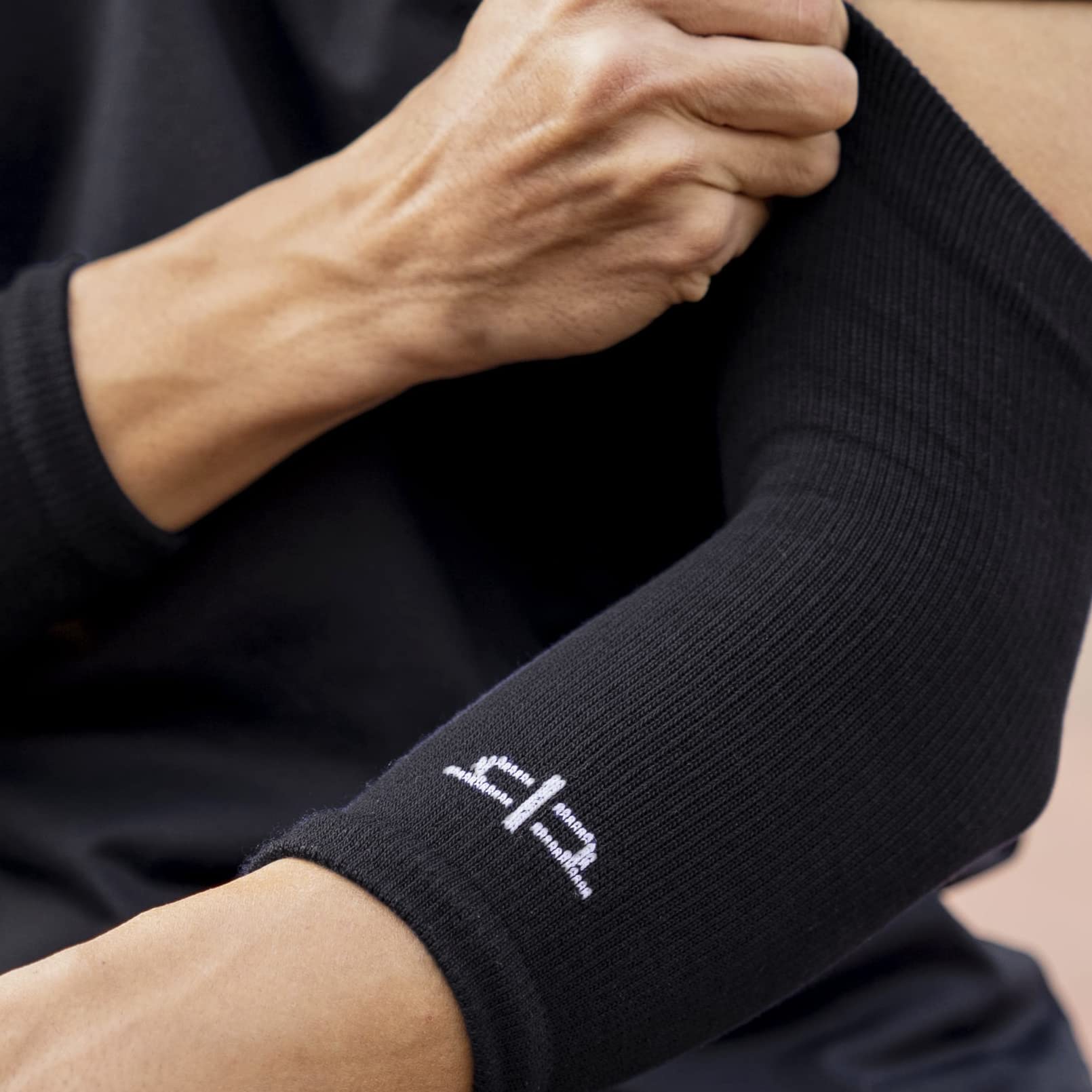 Buy HEELIUM Bamboo Compression Elbow Sleeves for Men & Women
