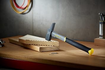 Stanley Martillo de Carpintero 315g - 25mm, Wood Handle, Gray