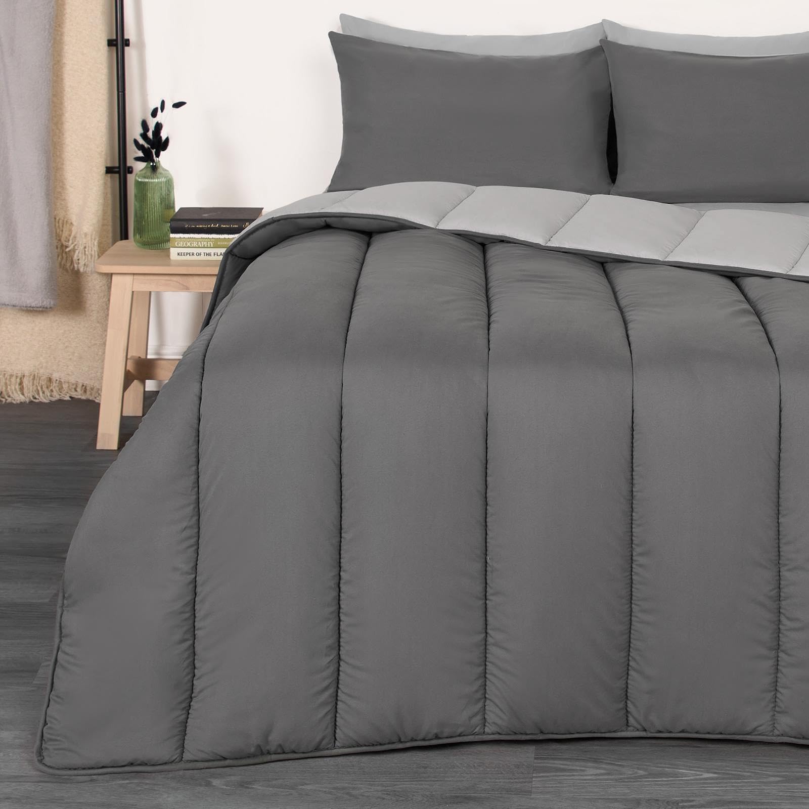 OHS Super King Coverless Duvet, 10.5 Tog Duvet & Pillowcases - Grey/Silver