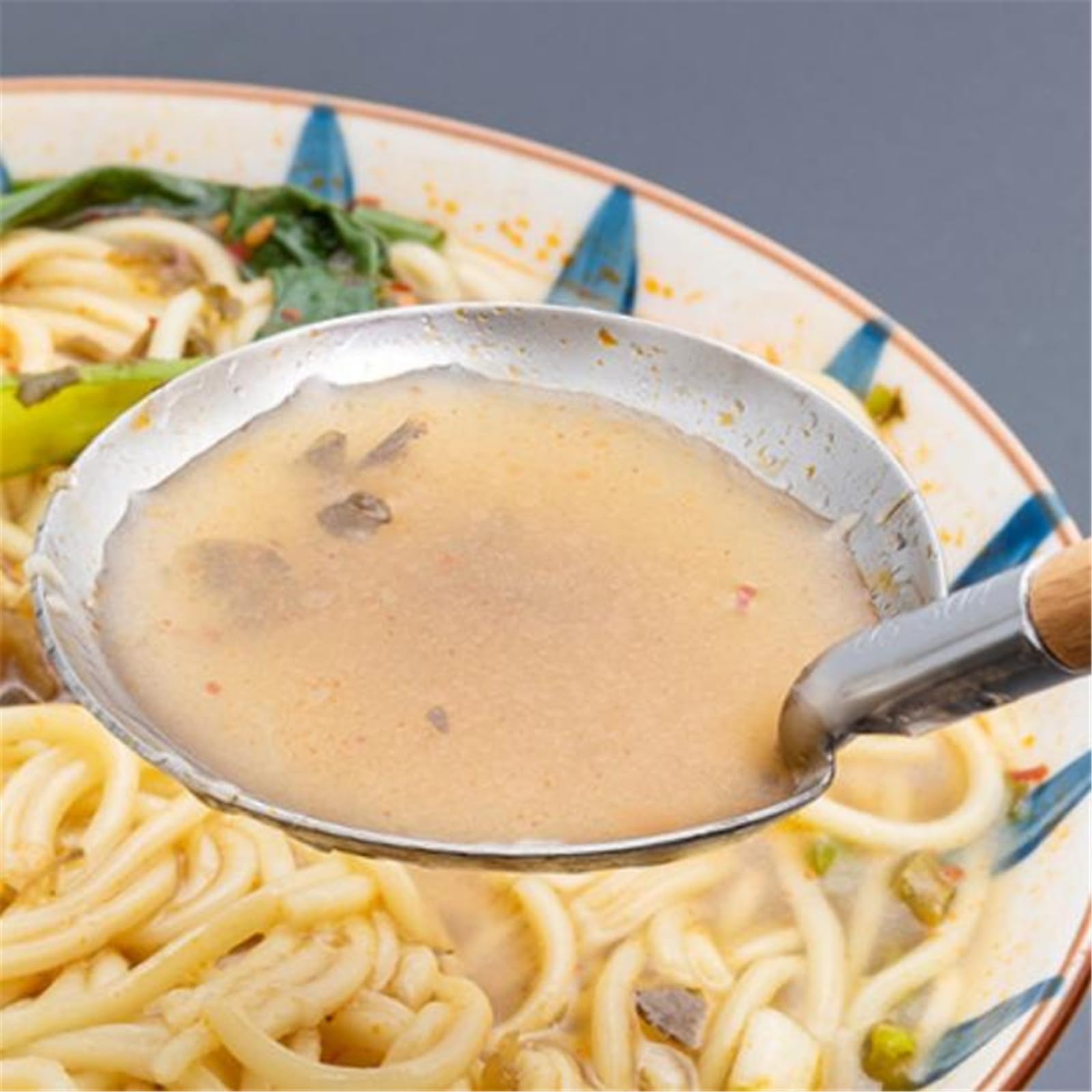 Cuchara de cocina, Cuchara de sopa mango largo for el hogar, cuchara for y fideos for cocinar en la cocina
