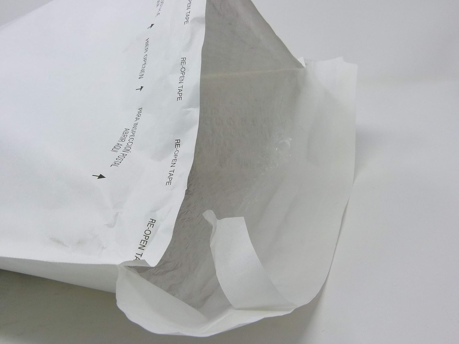 100 x 165 Blue Label White Bubble Mailing Bags, P&S 200 pack