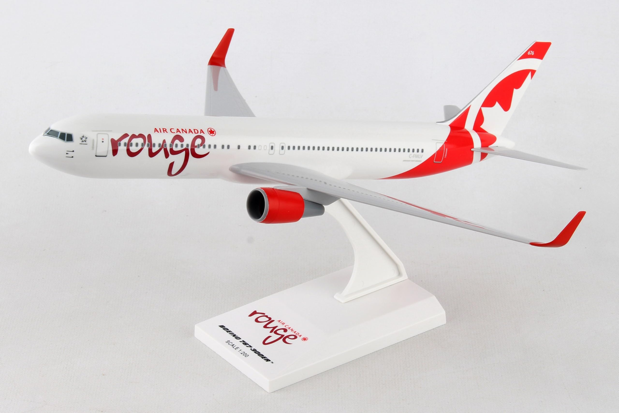 Daron SKR898 Skymarks Air Canada Rouge 767-300 1/200