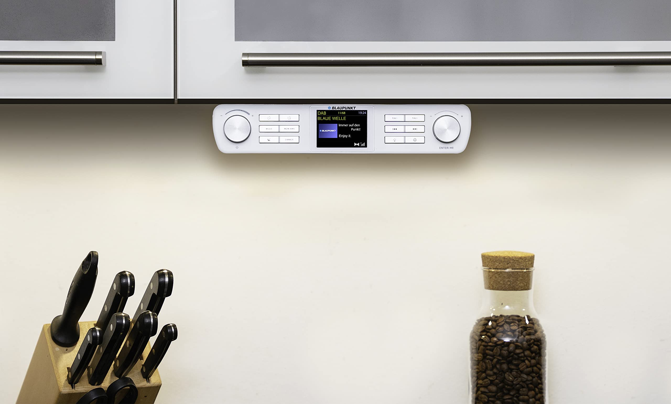 Blaupunkt KRD 100 Radio de cuisine Bluetooth avec DAB+ et FM, sous-comptoir numérique, multi-affichage, horloge, lumière LED, 2 minuteries arrière, armoire blanche