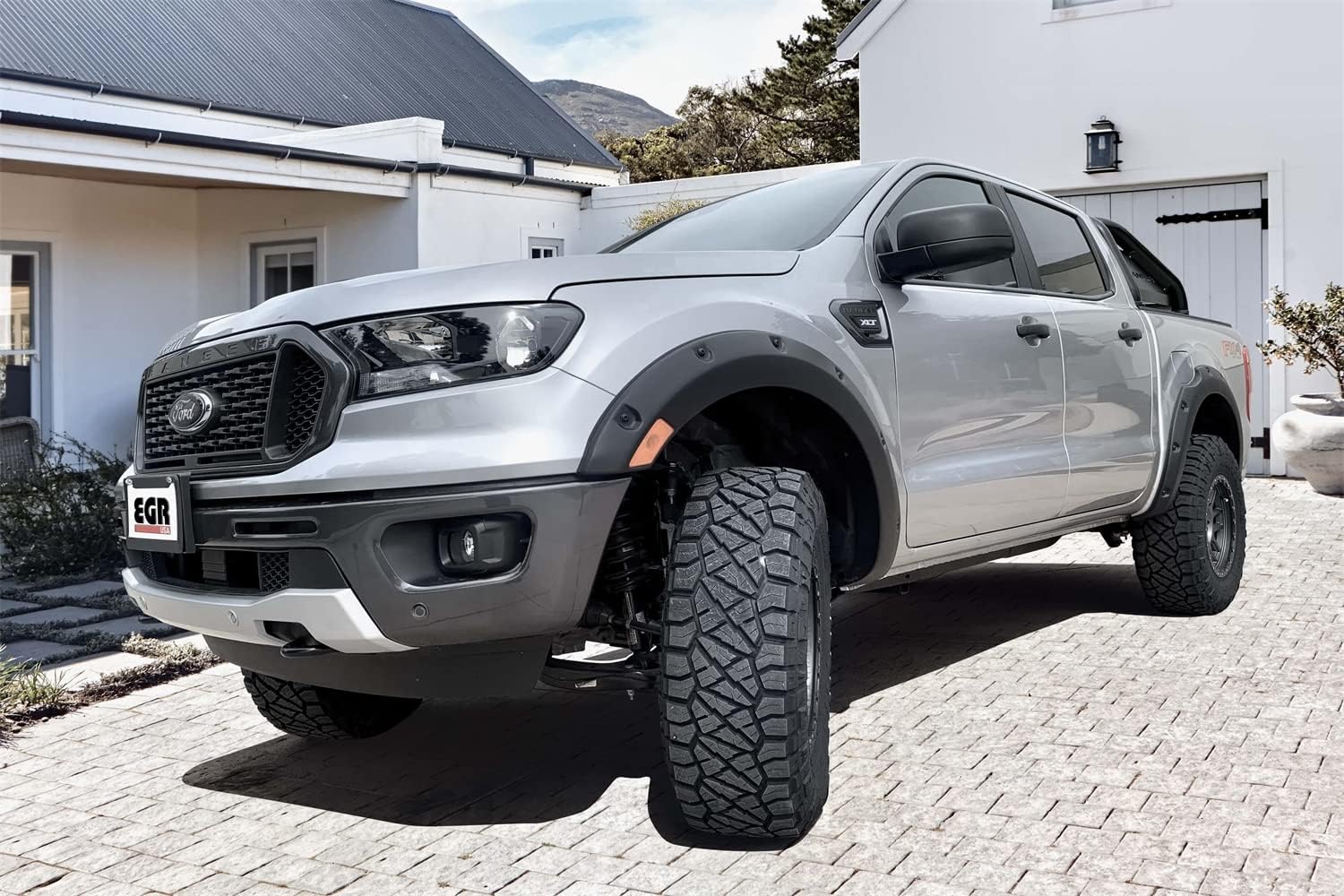 EGR 793555-Premium Series Fender Flares with Simulated Bolt-on Look w/Black Bolts - Compatible with 2019-2023 Ford Ranger