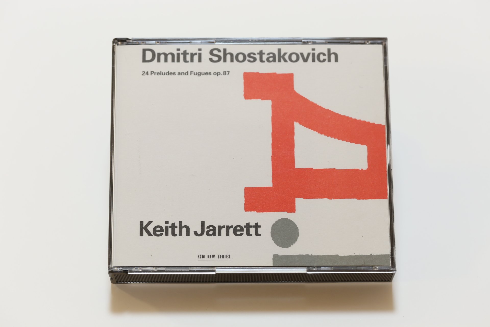 ショスタコーヴィチ:24のプレリュードとフーガ: Amazon.es: CD y vinilos}
