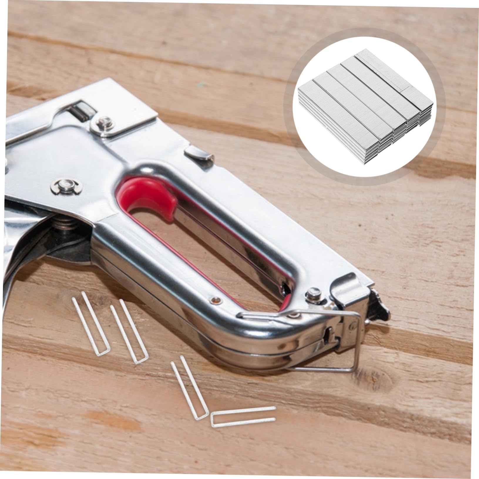 ORFOFE Graffette Metalliche per Chiodatrice U-forme Graffette Standard Piccole per Legno Elementi di Fissaggio per Recinzioni Metalliche Adatte per Graffatrice Elettrica e Progetti DIY
