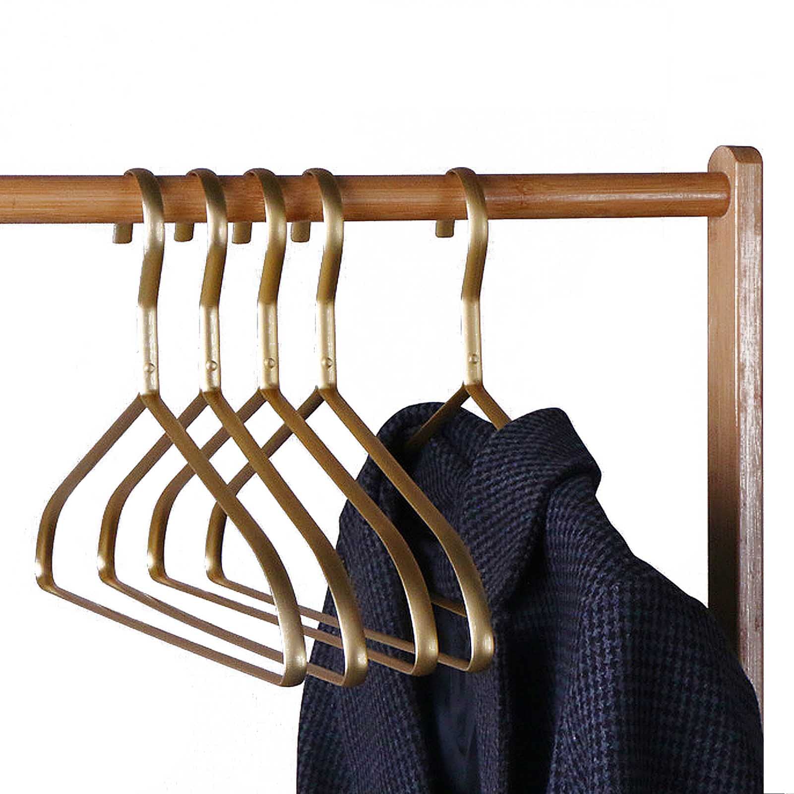 Cintres à vêtements en métal pour organiser les tricots hiver