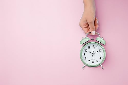 Miniatura 7 de Bernhard Products Reloj despertador analógico de 4 pulgadas, doble campana, color azul, silencioso, sin tictac, de cuarzo, funciona con pilas, extra